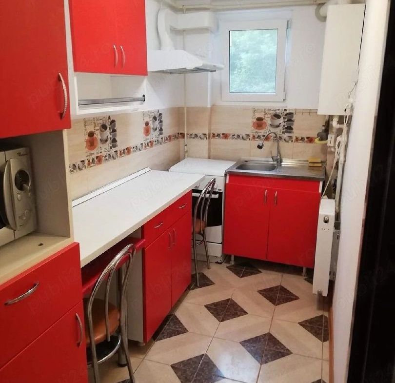 De inchiriat apartament cu 2 camere la elice, 350 euro