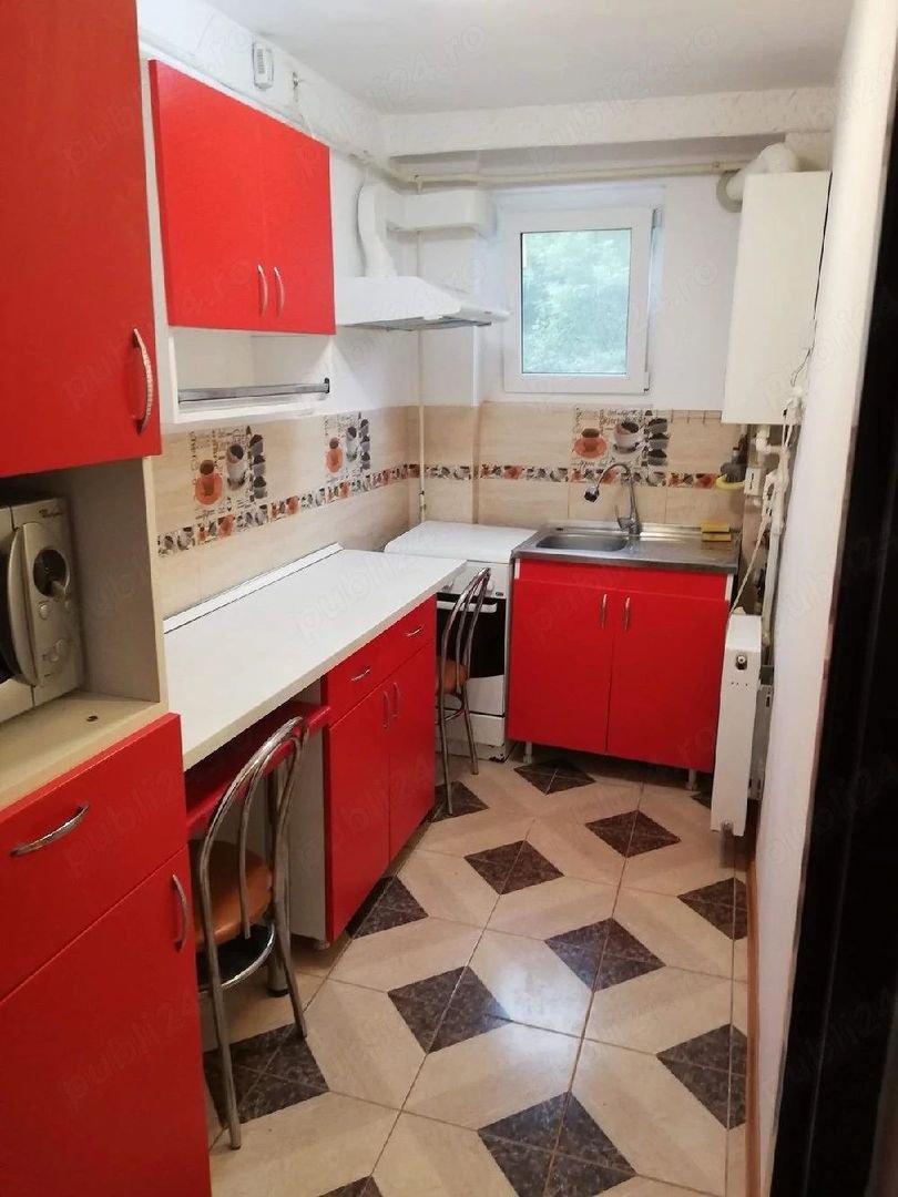 De inchiriat apartament cu 2 camere la elice, 350 euro