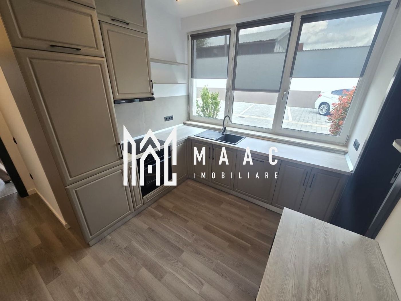 Apartament modern 3 camere gradina 2 locuri parcare Turnisor