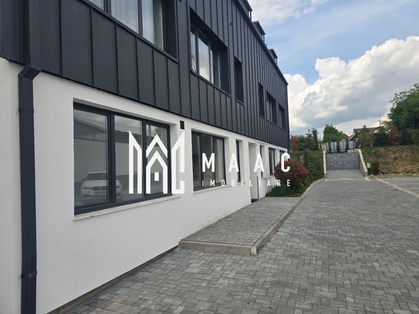 Apartament modern 3 camere gradina 2 locuri parcare Turnisor