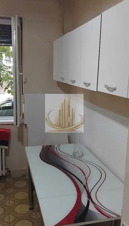 2 Camere | Parter | Lângă Medicină | Centrală Proprie | Zonă Liniștită