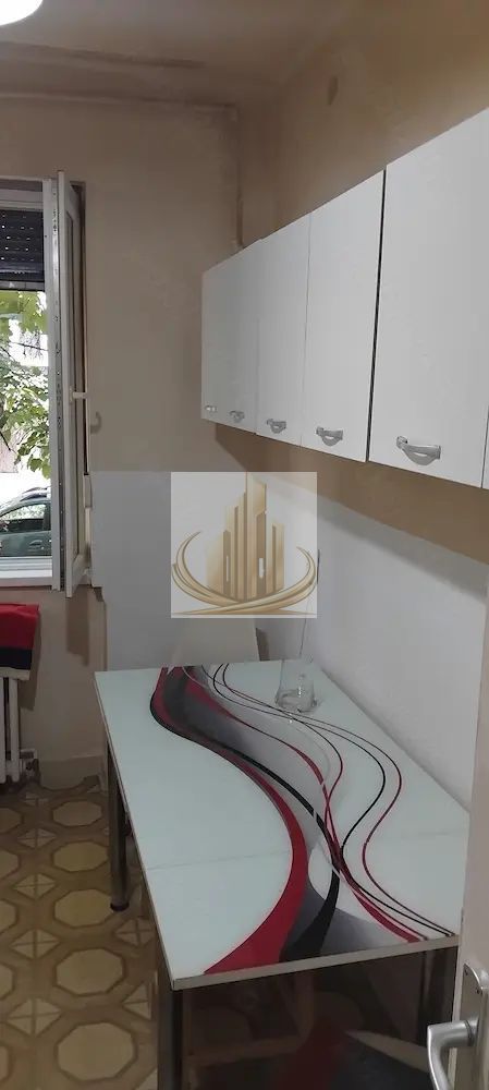 2 Camere | Parter | Lângă Medicină | Centrală Proprie | Zonă Liniștită