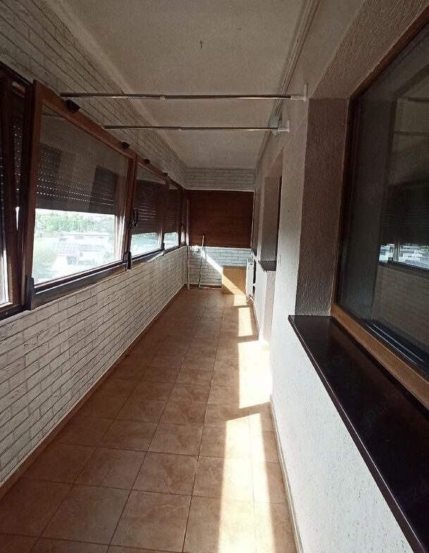 De închiriat ap 2 camere bloc Privilege, 500 euro