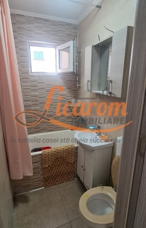 Apartament 2 camere Cartierul Florilor -Gemenii,mobilat,utilat,etaj 3