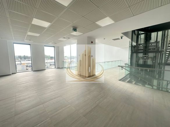 Spațiu comercial premium de mari dimensiuni – Fabrik Residence |