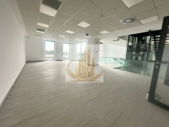 Spațiu comercial premium de mari dimensiuni – Fabrik Residence |