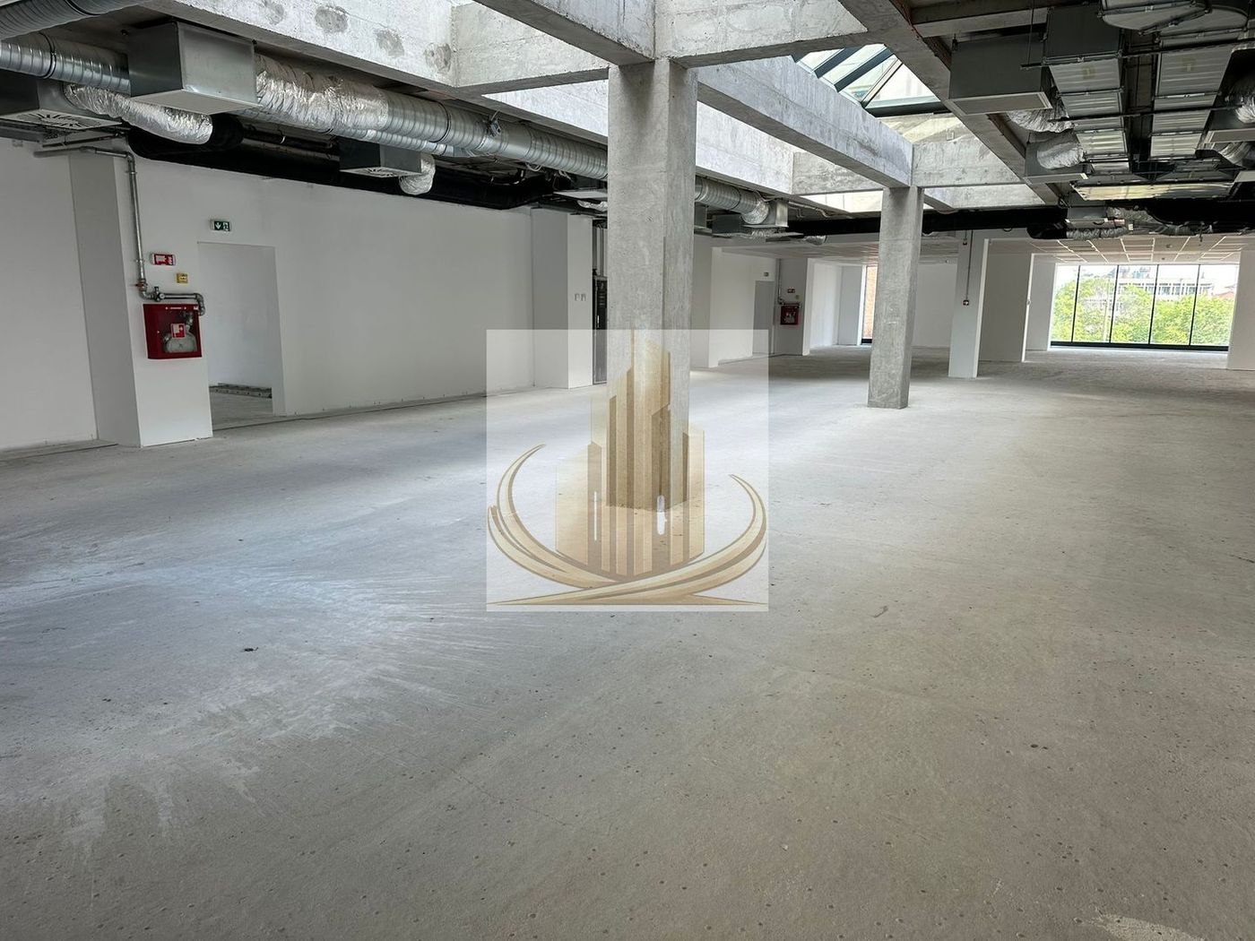 Spațiu comercial premium de mari dimensiuni – Fabrik Residence |