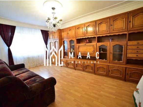 Apartament 3 Camere | 76 mp | Etaj 6/10 | Vasile Aaron - Imagine principala