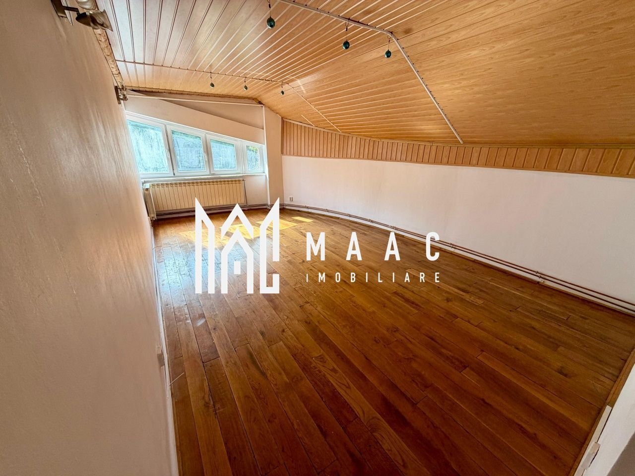 Vila Lenin sud | 440mpu | Teren 1600 mp |
