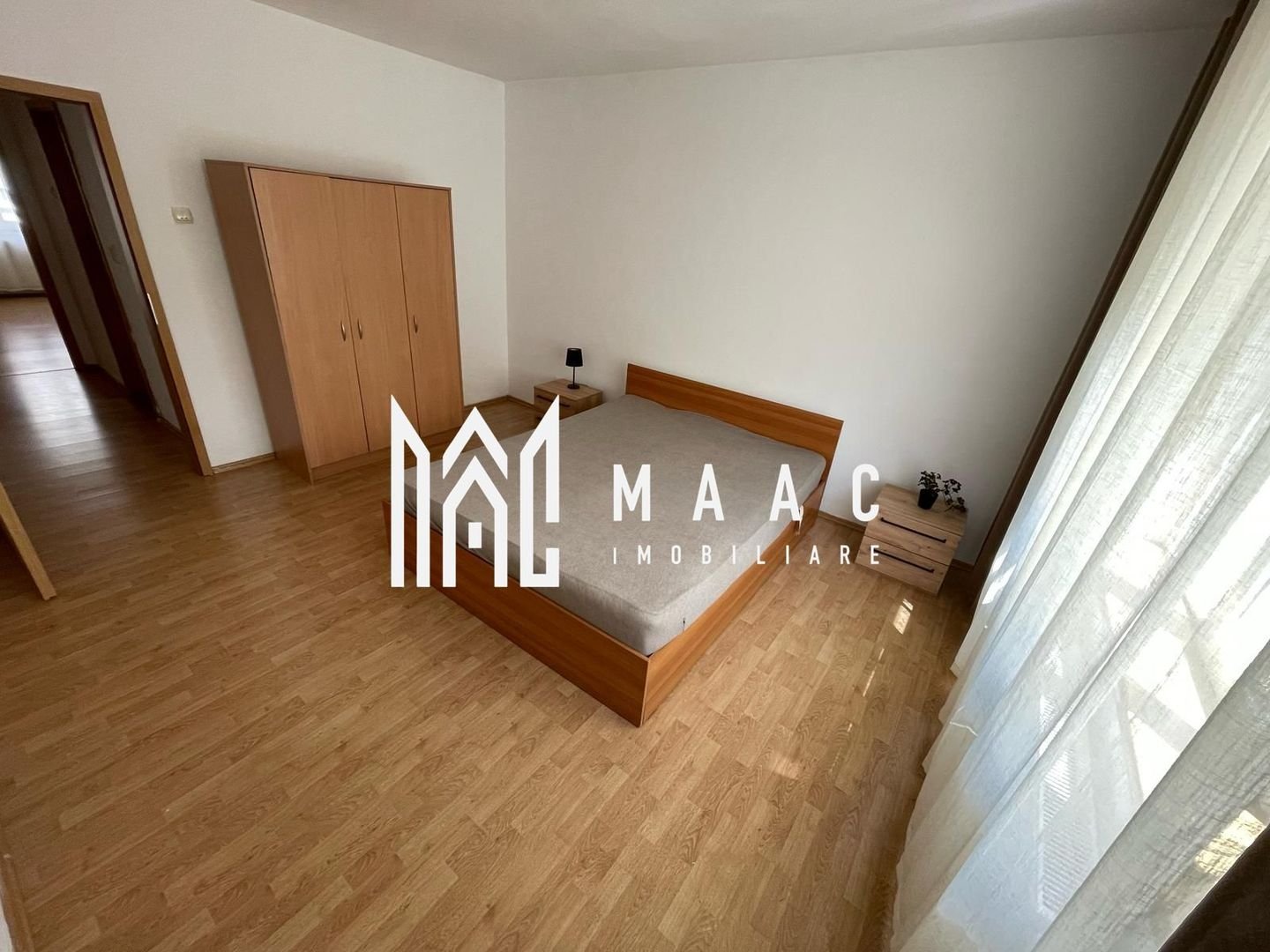 Apartament de închiriat I 4 camere I 96 mp utili I Strand II I etaj 2