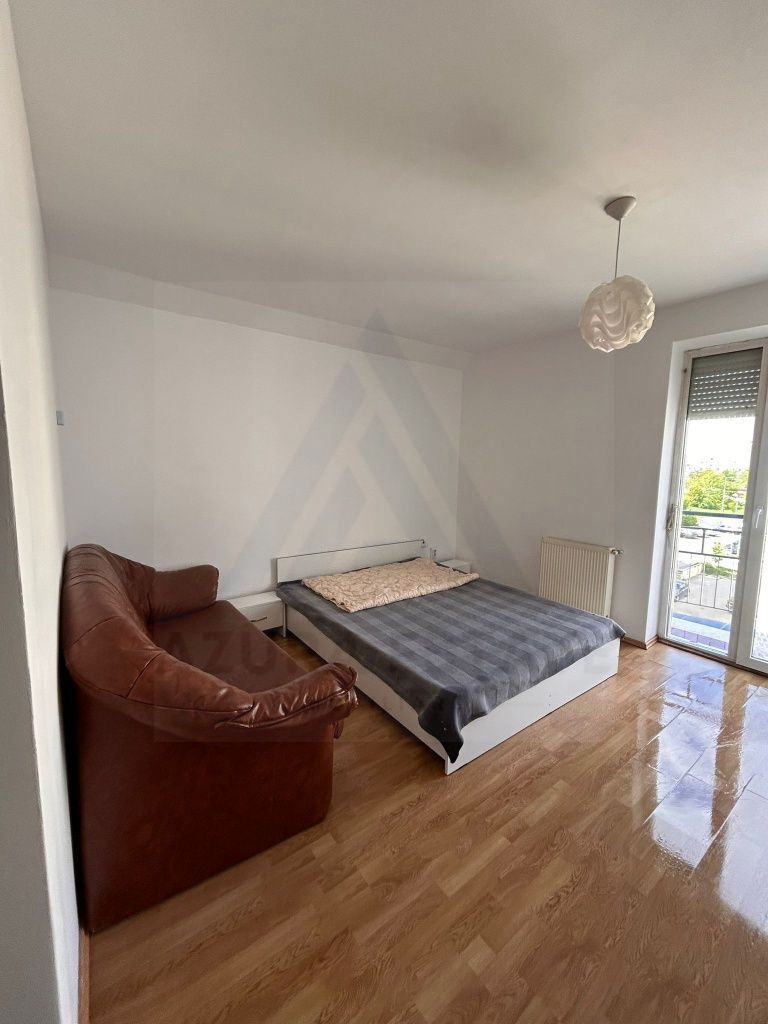 Garsonieră decomandată, renovată, 28 mp. – Cartier Turnișor