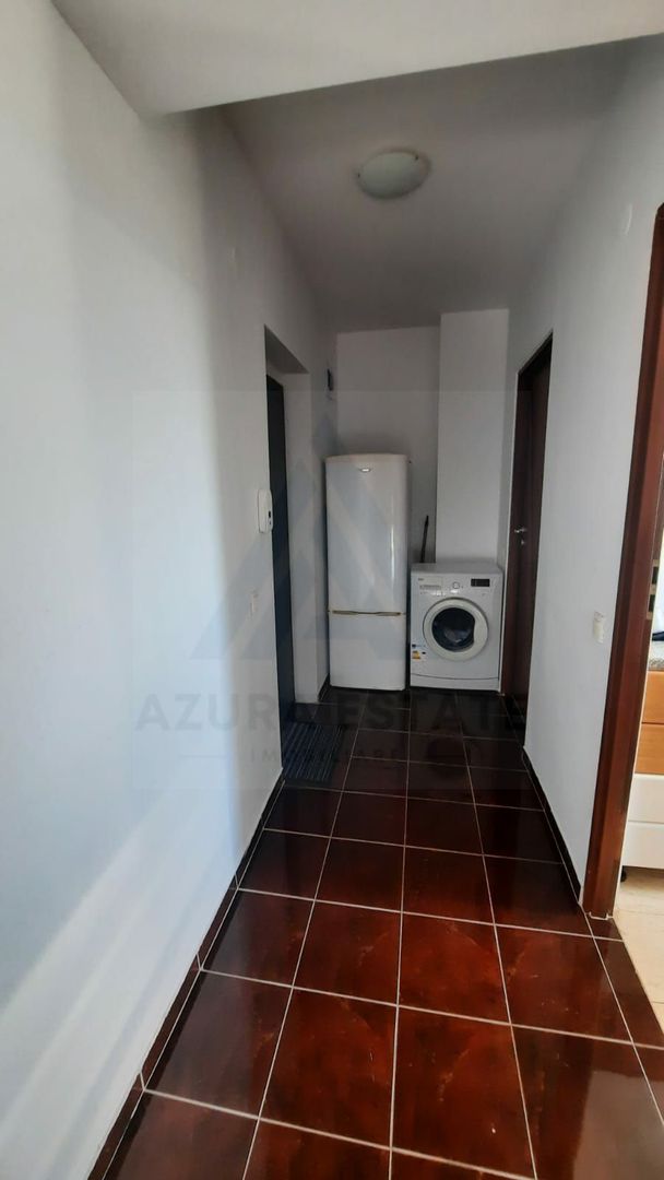 Garsonieră decomandată, renovată, 28 mp. – Cartier Turnișor