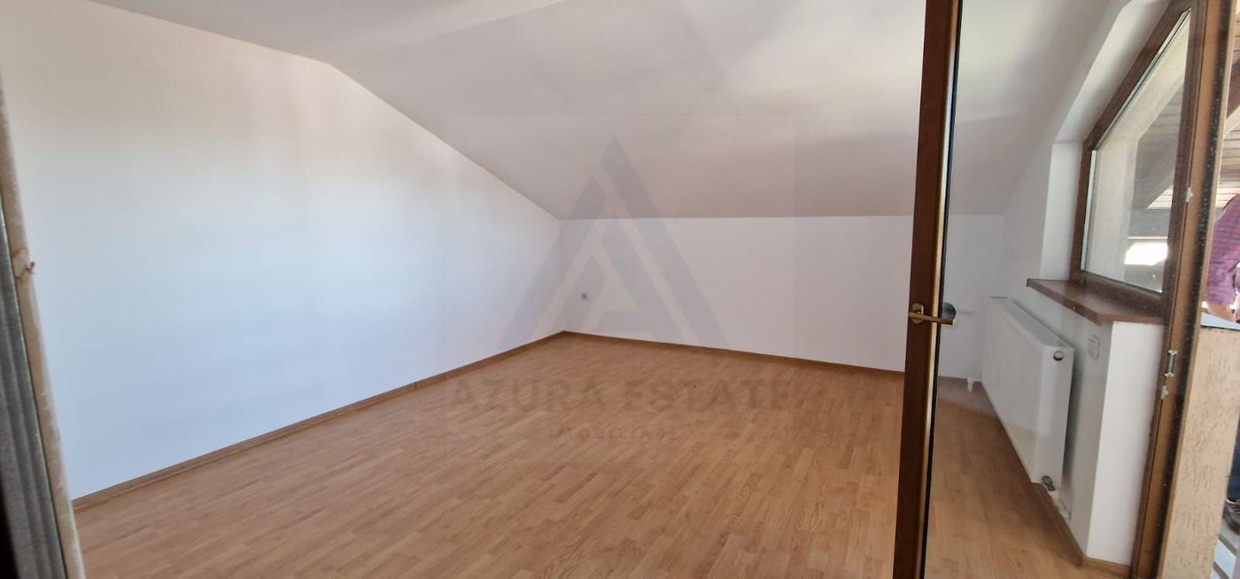 Casa P+1+M cu 5 camere teren 486 mp garaj si filigorie in Trei Stejari