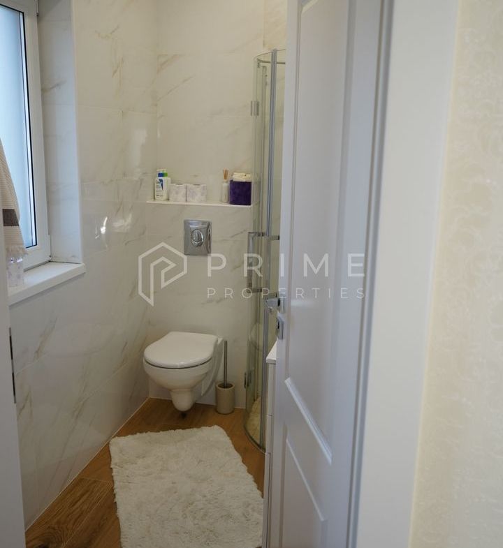 Casă tip duplex complet amenajată si mobilată