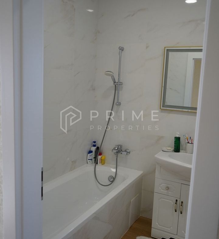 Casă tip duplex complet amenajată si mobilată