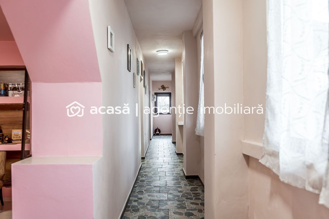 Casă în Vinga – restaurată Integral 2025 | 3 camere | utilități