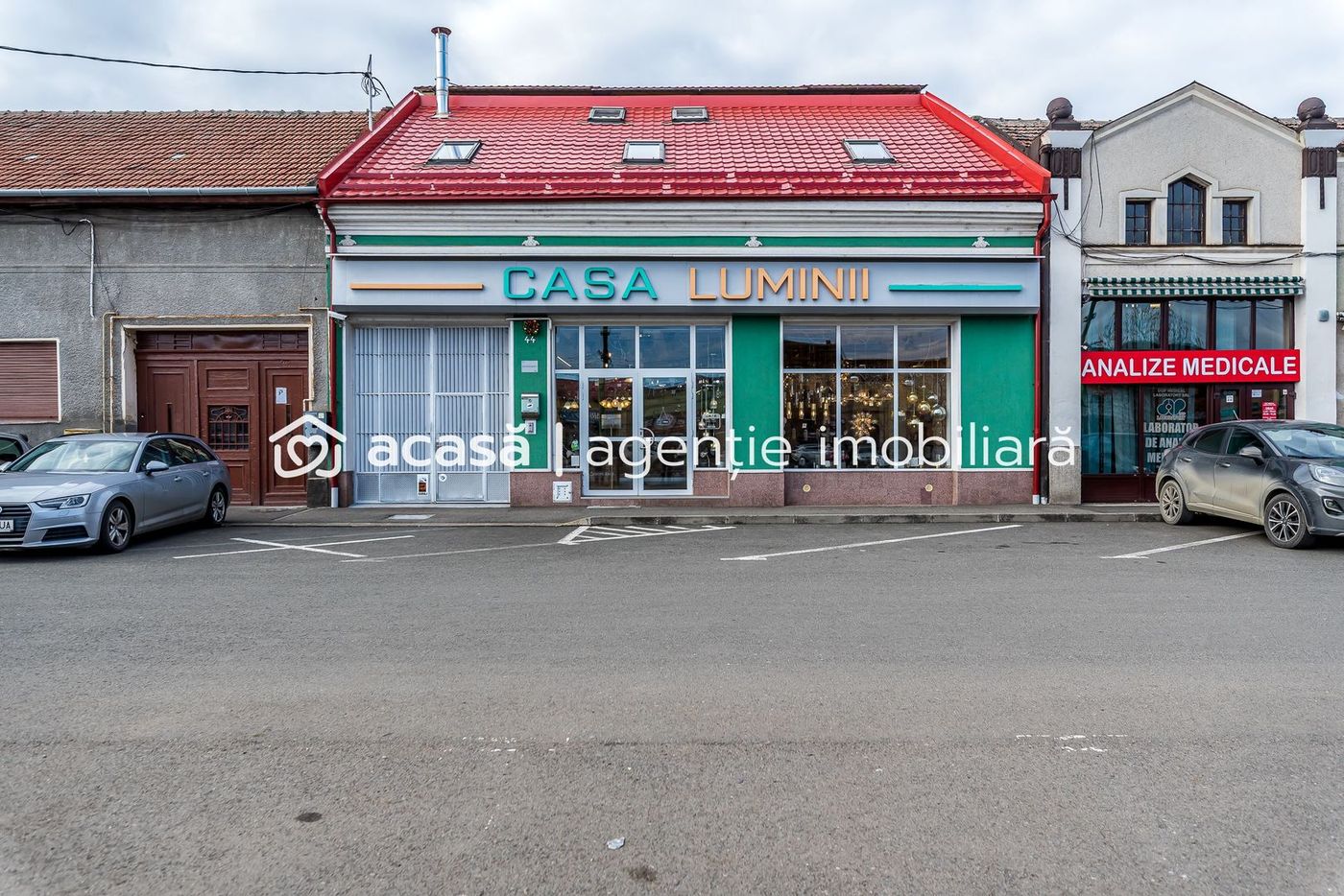 Spațiu comercial,  hala, si un penthouse în centrul Aradului Nou