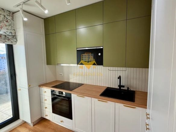 2 camere, premium, AC, garaj, bloc nou, Plopilor zona parcul Rozelor
