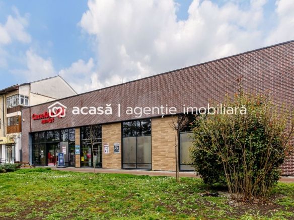 Spatiu comercial de vanzare cu chirias
