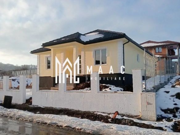 Casă single I 3 camere I Curte 500mp Predare alb I Cisnădie