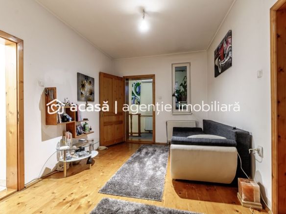 Casă în zonă liniștită, lângă Malul Mureșului cu 750 mp de teren