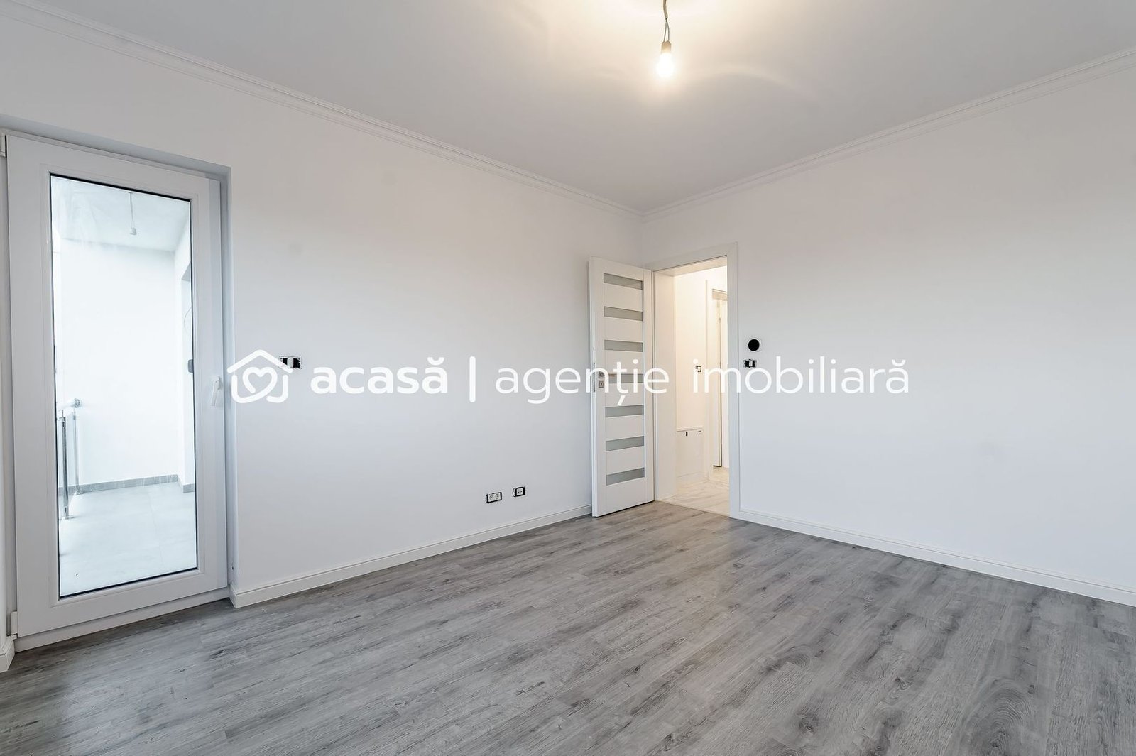 Casă nouă 2025 cu terasă rooftop – 5 camere, design modern, în Gai