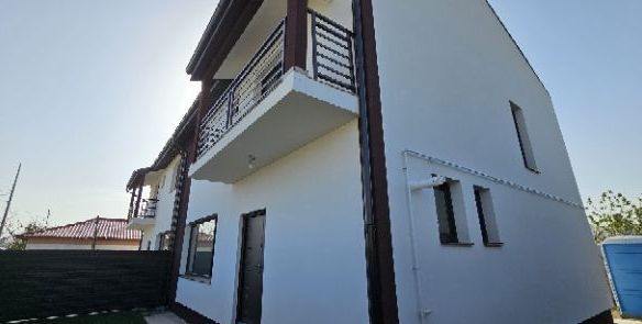 Cernica Balaceanca casa cuplata 4 camere de vanzare