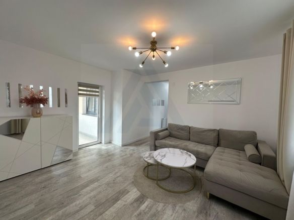 Apartament 3 camere 75 mp utili etaj 2 si 2 locuri de parcare Turnisor