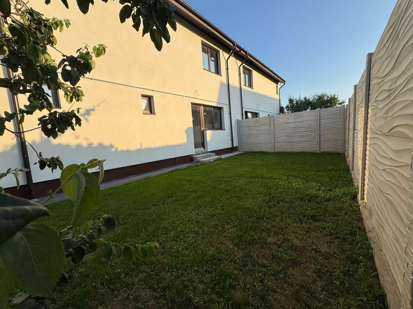 Cernica Balaceanca casa cuplata 4 camere de vanzare