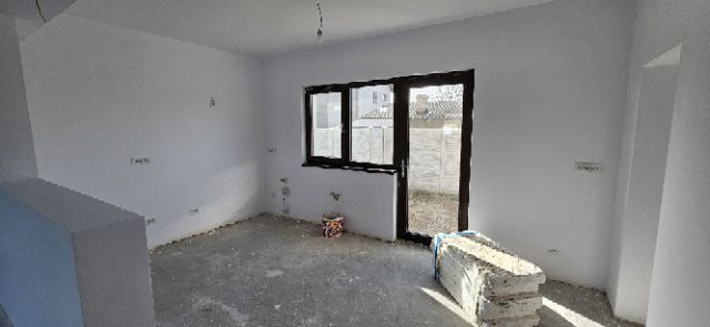 Cernica Balaceanca casa cuplata 4 camere de vanzare