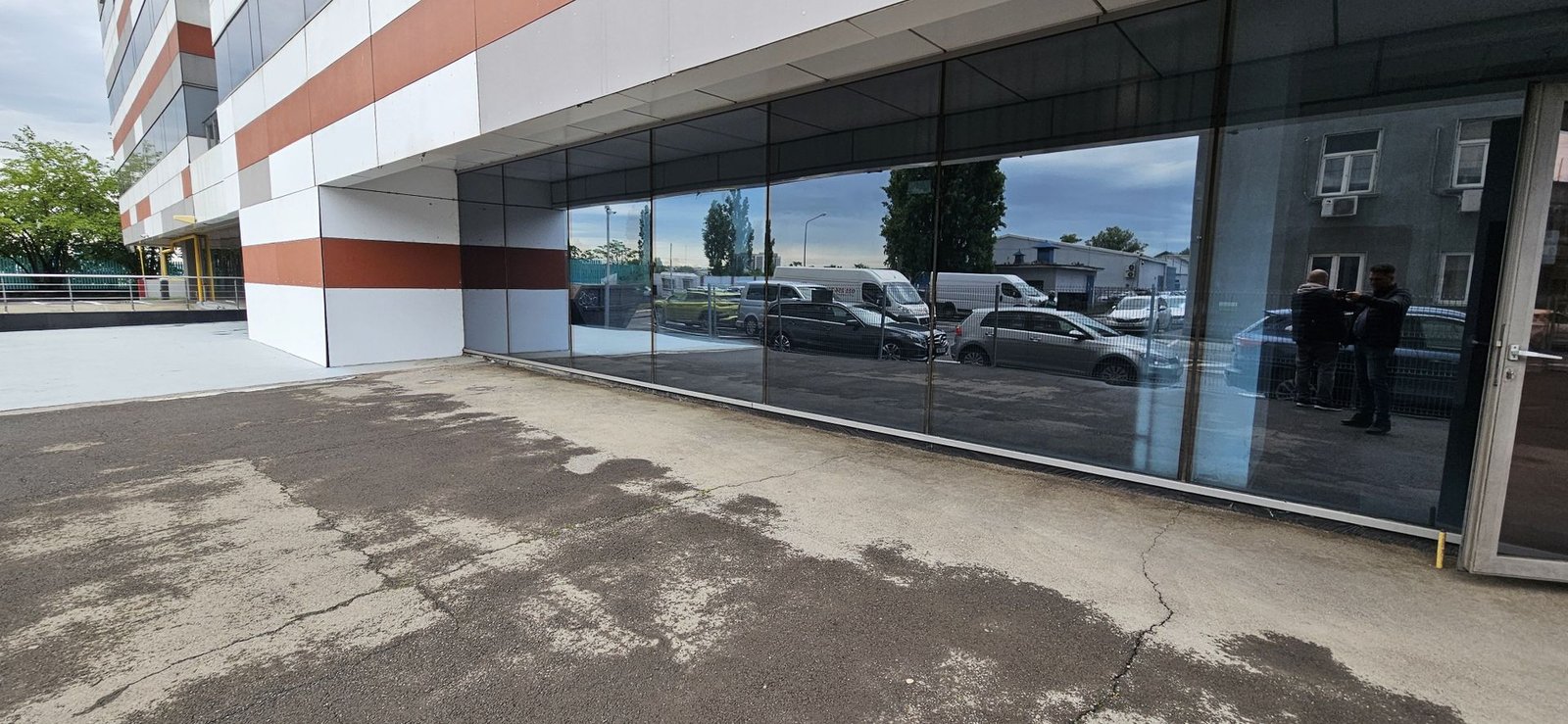 Pantelimon spatiu comercial 950 mp