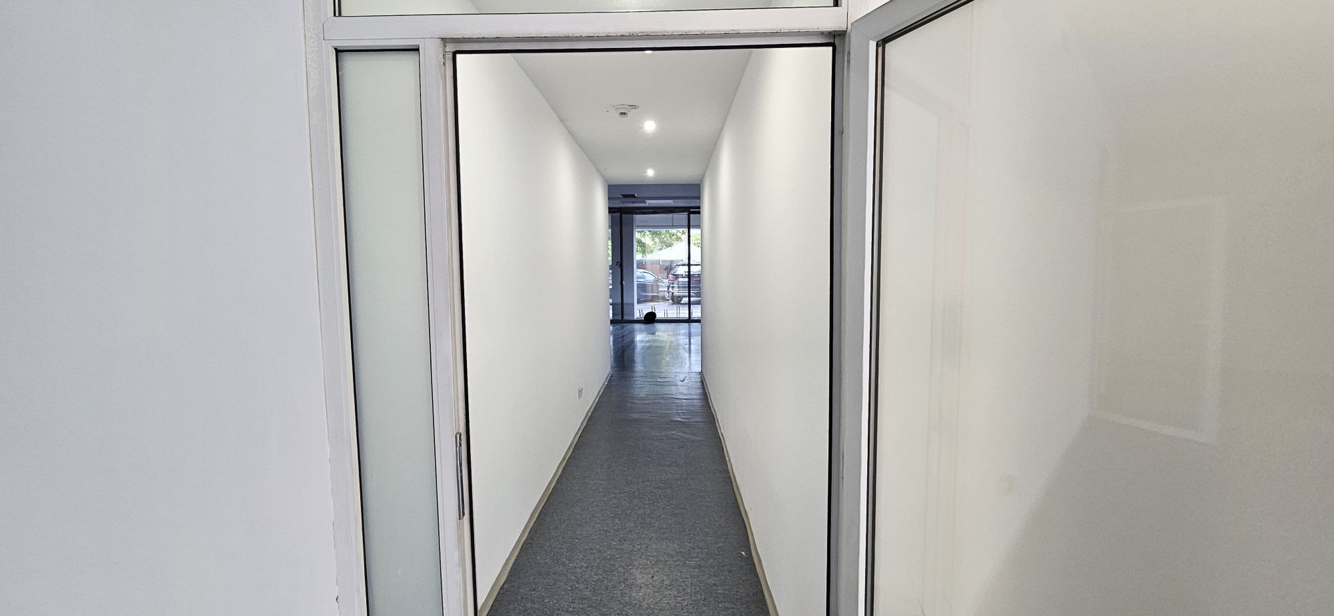 Pantelimon spatiu comercial 950 mp