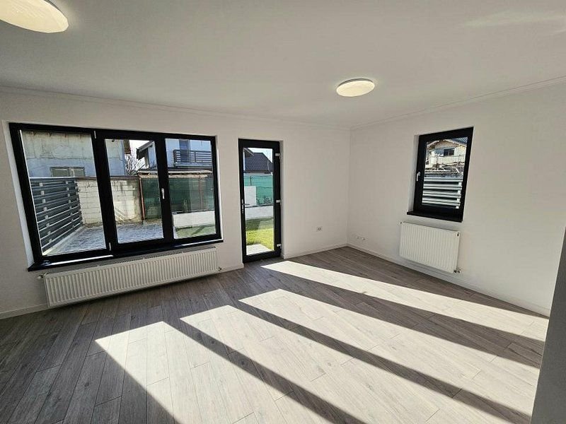 Vila tip duplex de vânzare – Glina, Ilfov  4 camere particular