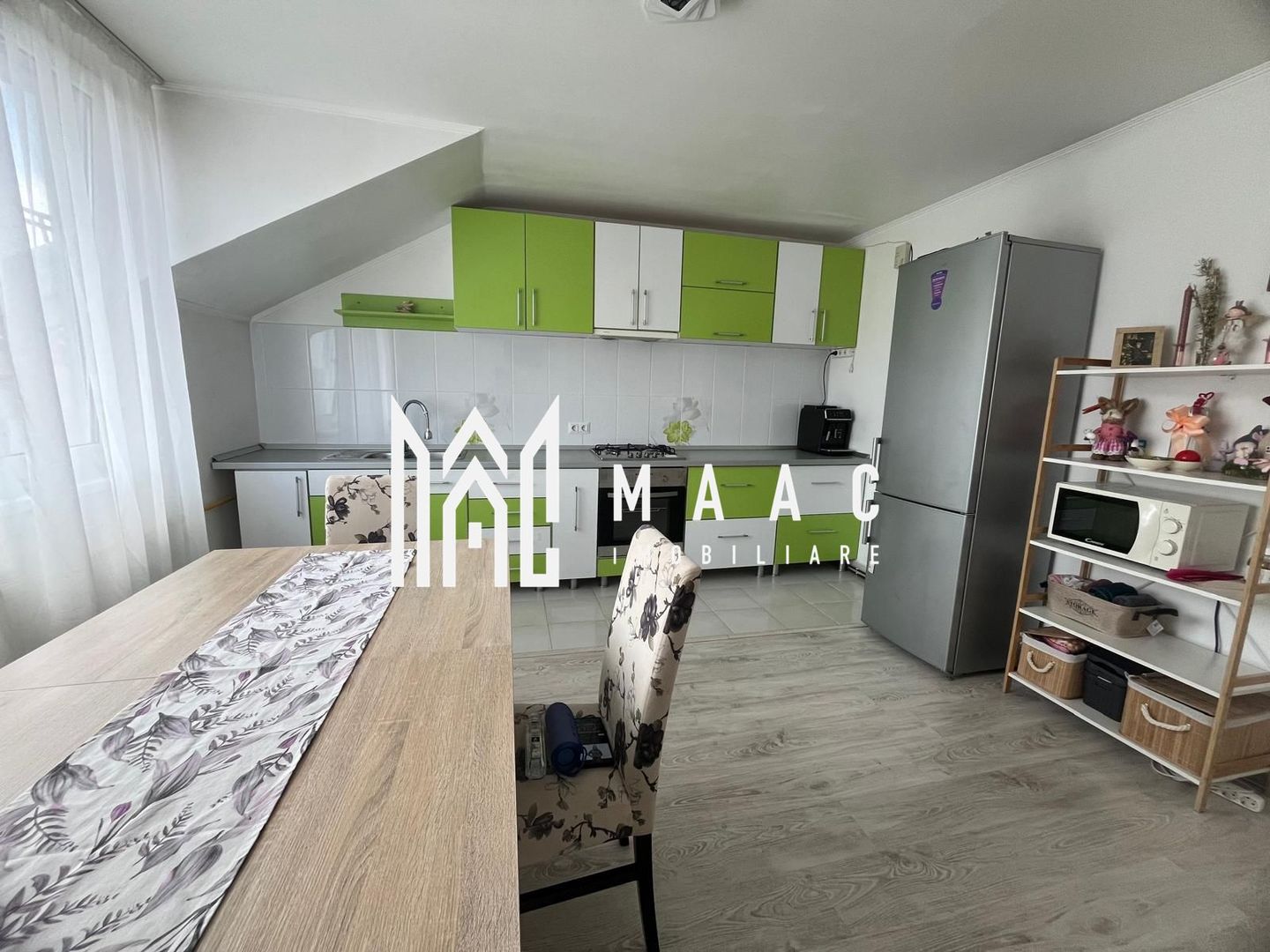 Apartament 2 camere | Decomandat | 97.5 mp | Terezian