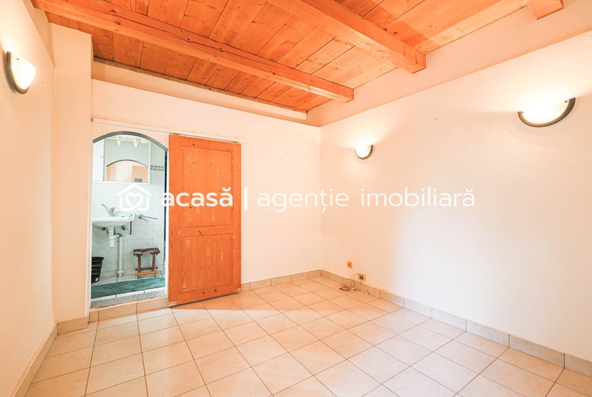 Vilă 5 camere Grădiște | 2 corpuri | 0% comision. Preț negociabil!