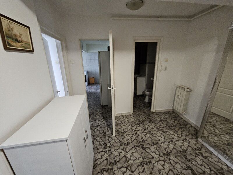 Unirii Alba Iulia de inchiriat apartament 2 camere mobilat si utilat