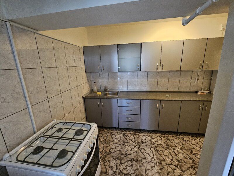 Unirii Alba Iulia de inchiriat apartament 2 camere mobilat si utilat