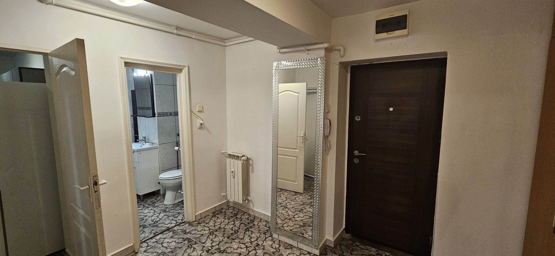 Unirii Alba Iulia de inchiriat apartament 2 camere mobilat si utilat