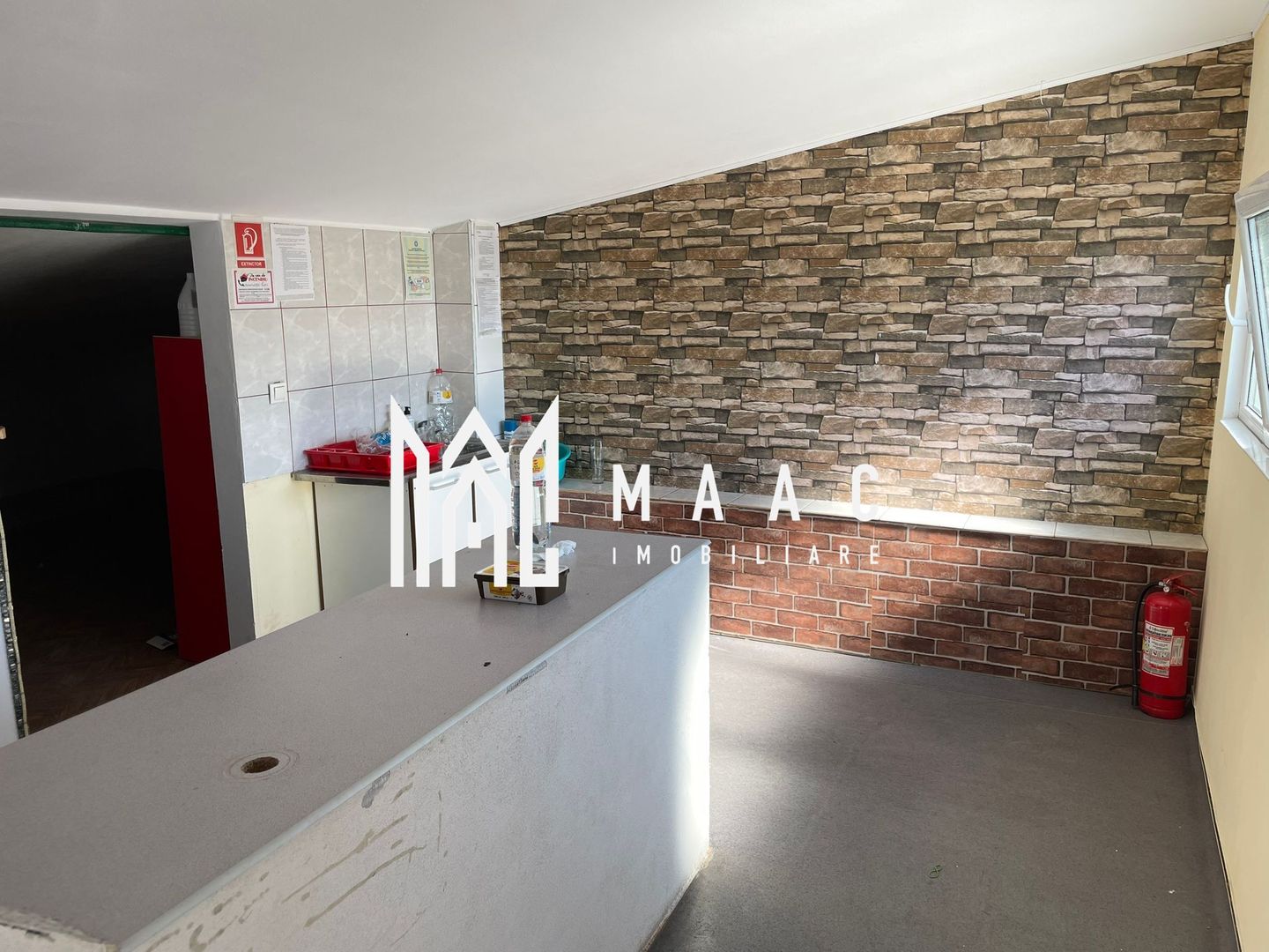 Spatiu comercial | 200 mp | Slimnic