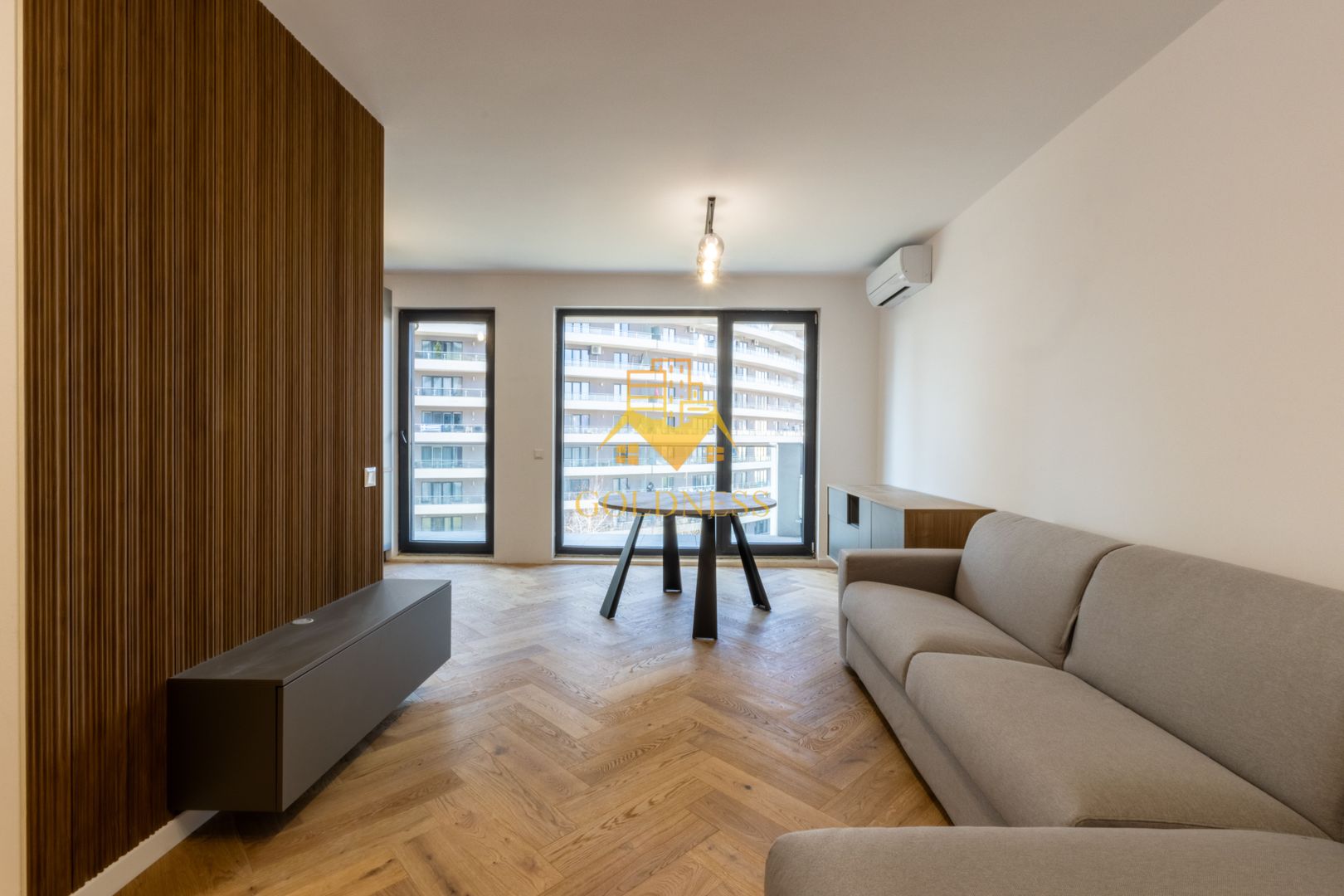 2 camere, premium, garaj, bloc nou, AC, Plopilor Zona Parcul Rozelor
