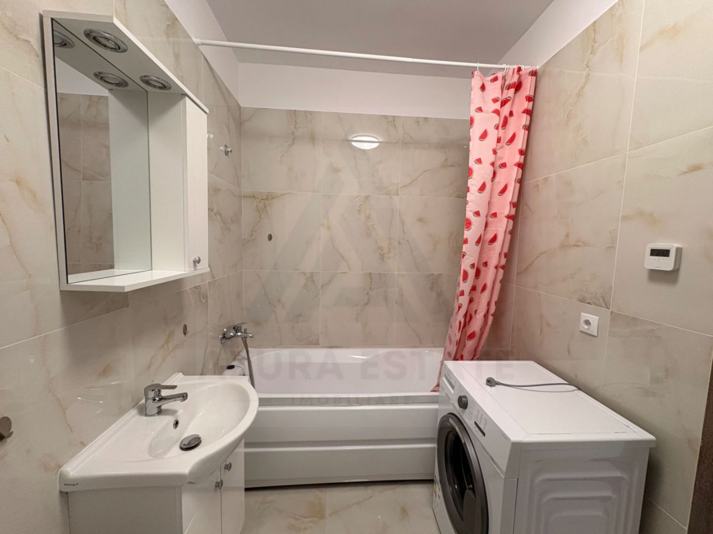 Apartament 2 camere decomandat 55 mp utili balcon 5 mp Grigore Ionescu