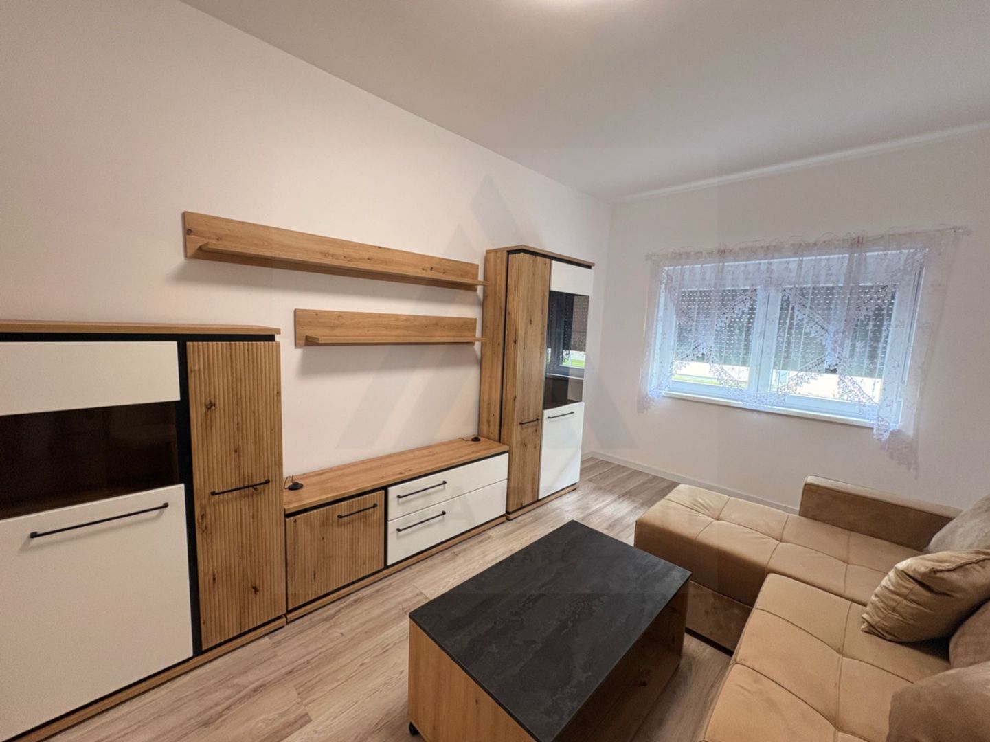 Apartament 2 camere decomandat 55 mp utili balcon 5 mp Grigore Ionescu