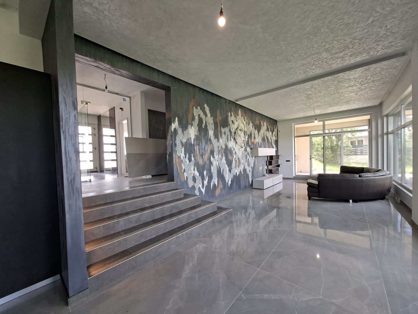 Casă moderna 229 mp utili garaj  piscina terasa balcon Cisnadioara