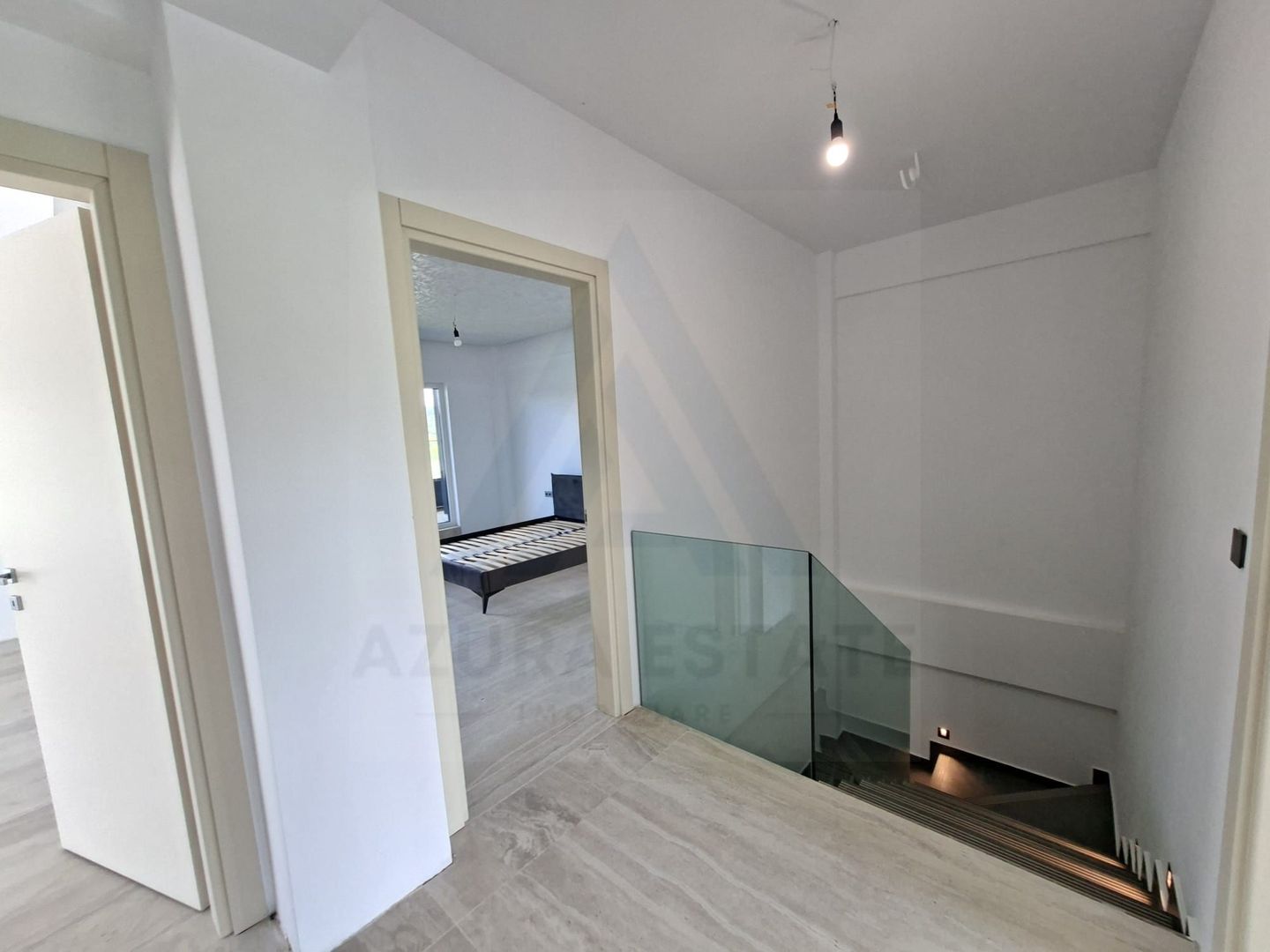 Casă moderna 229 mp utili garaj  piscina terasa balcon Cisnadioara