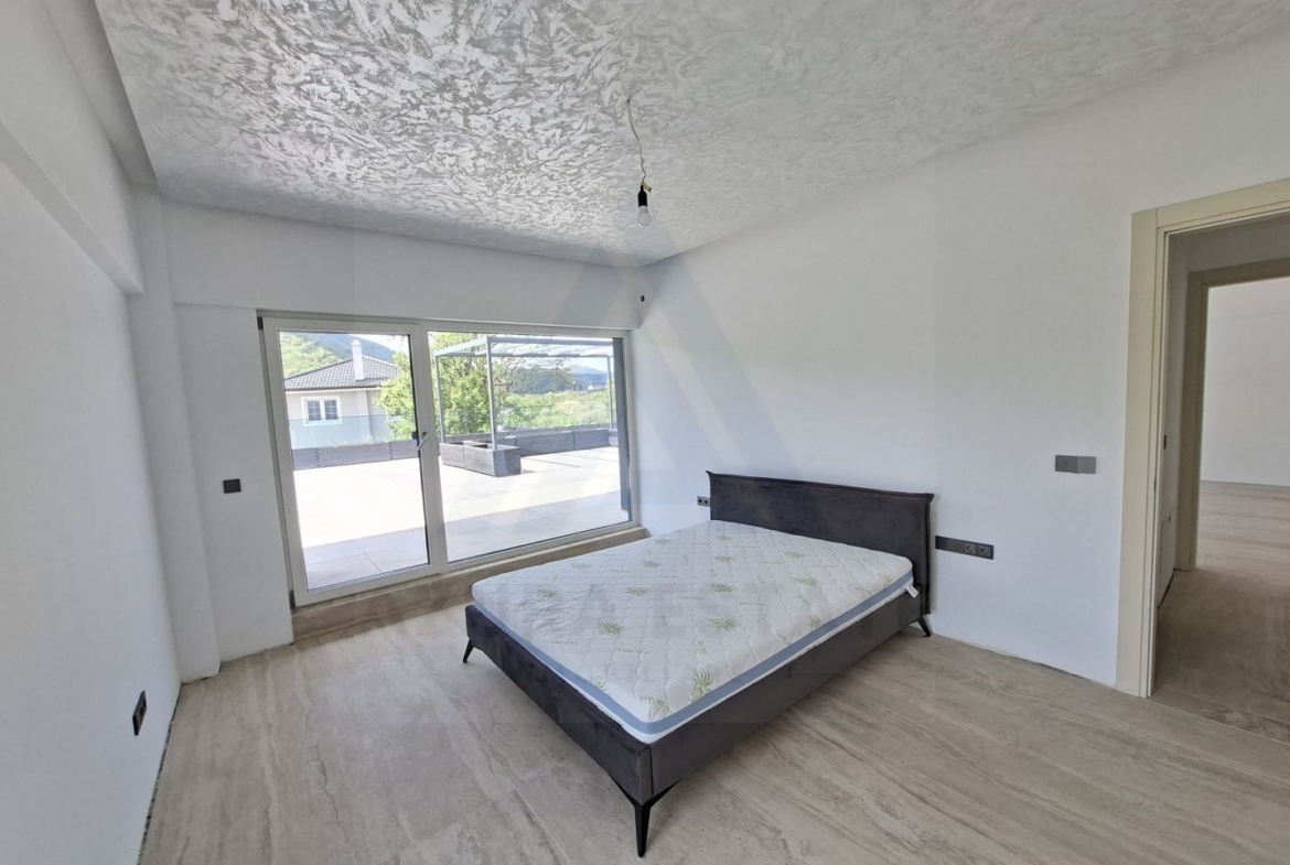 Casă moderna 229 mp utili garaj  piscina terasa balcon Cisnadioara