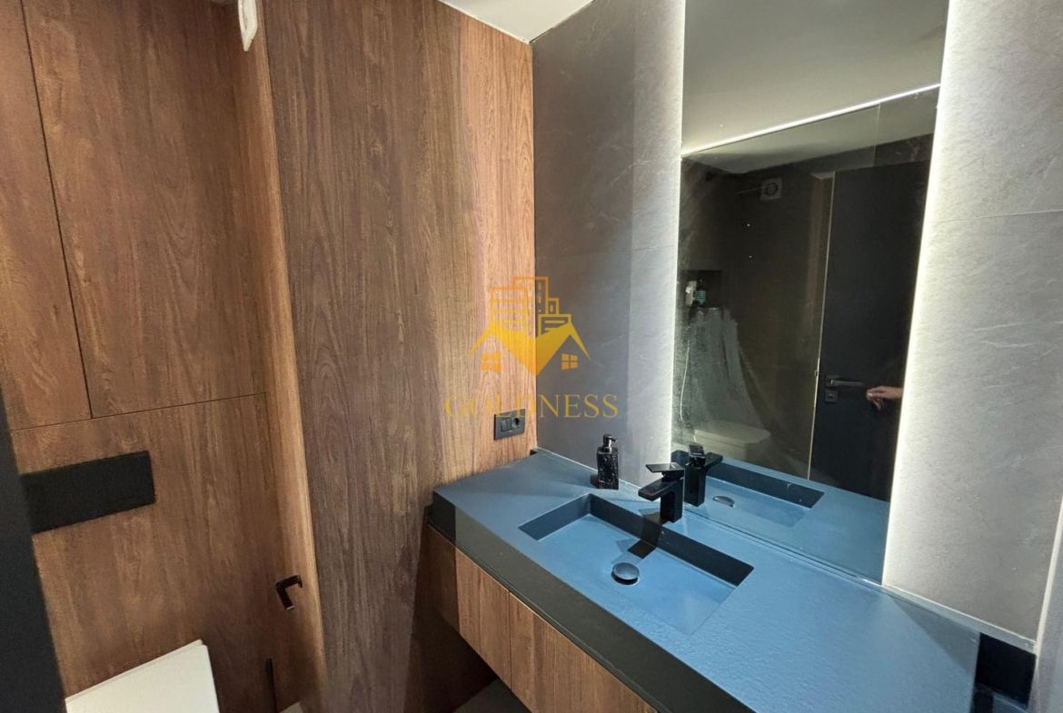 Penthouse mobilat lux, parcare, AC, bloc nou, Semicentral, zona Horea