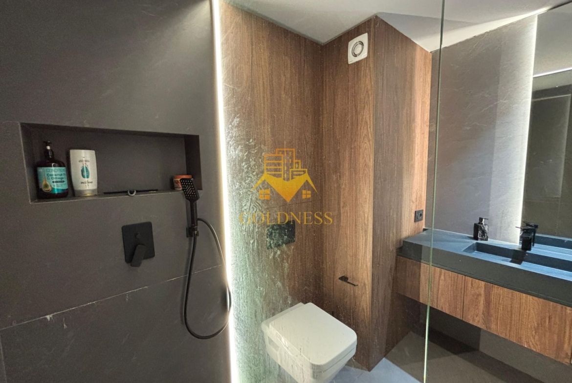 Penthouse mobilat lux, parcare, AC, bloc nou, Semicentral, zona Horea