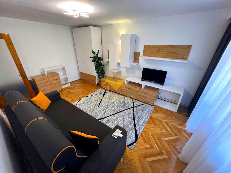 3 camere decomandate, UMF, USAMV, Regina Maria, Louis Pasteur, Zorilor