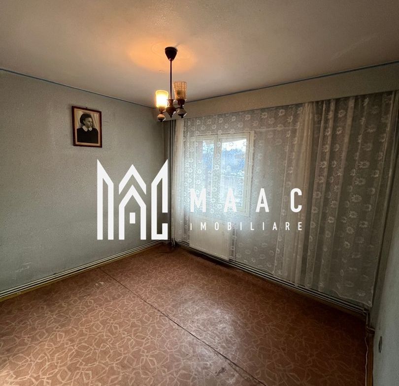 Apartament 4 camere I Central- Spitalul Județean I Etaj 1 I Decomandat