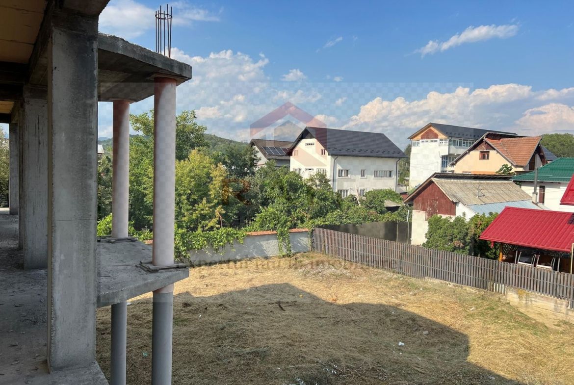 Constructie structura beton armat 810 MPC Curtea de Arges